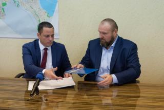 У Кам`янському підписаний Меморандум про соціально-економічне партнерство